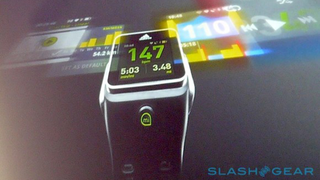 Adidas busca a los entusiastas del deporte con un smartwatch muy caro